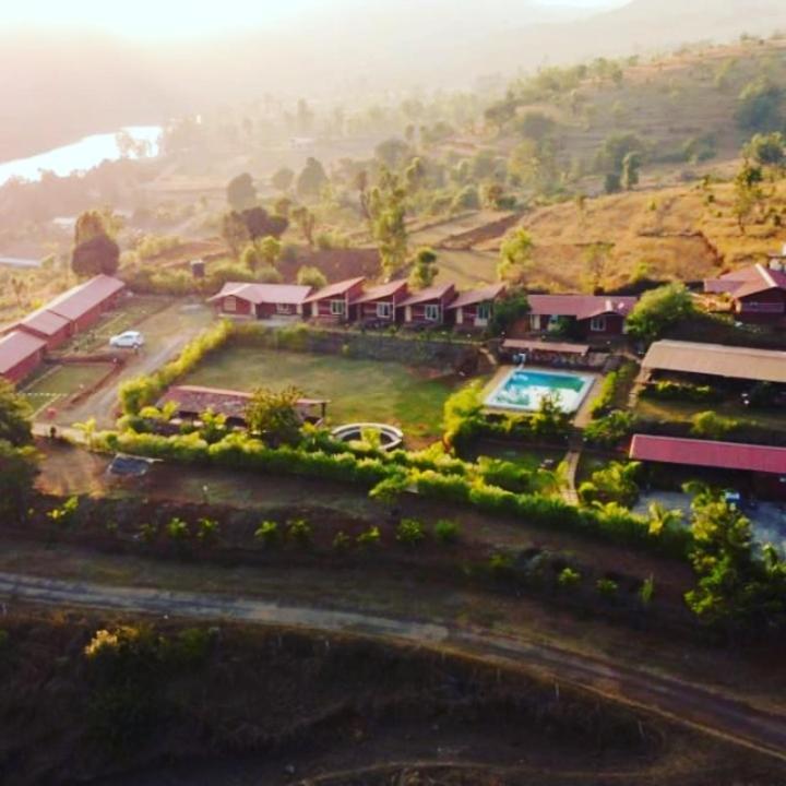 Mysticstays Resort Wai Exterior photo