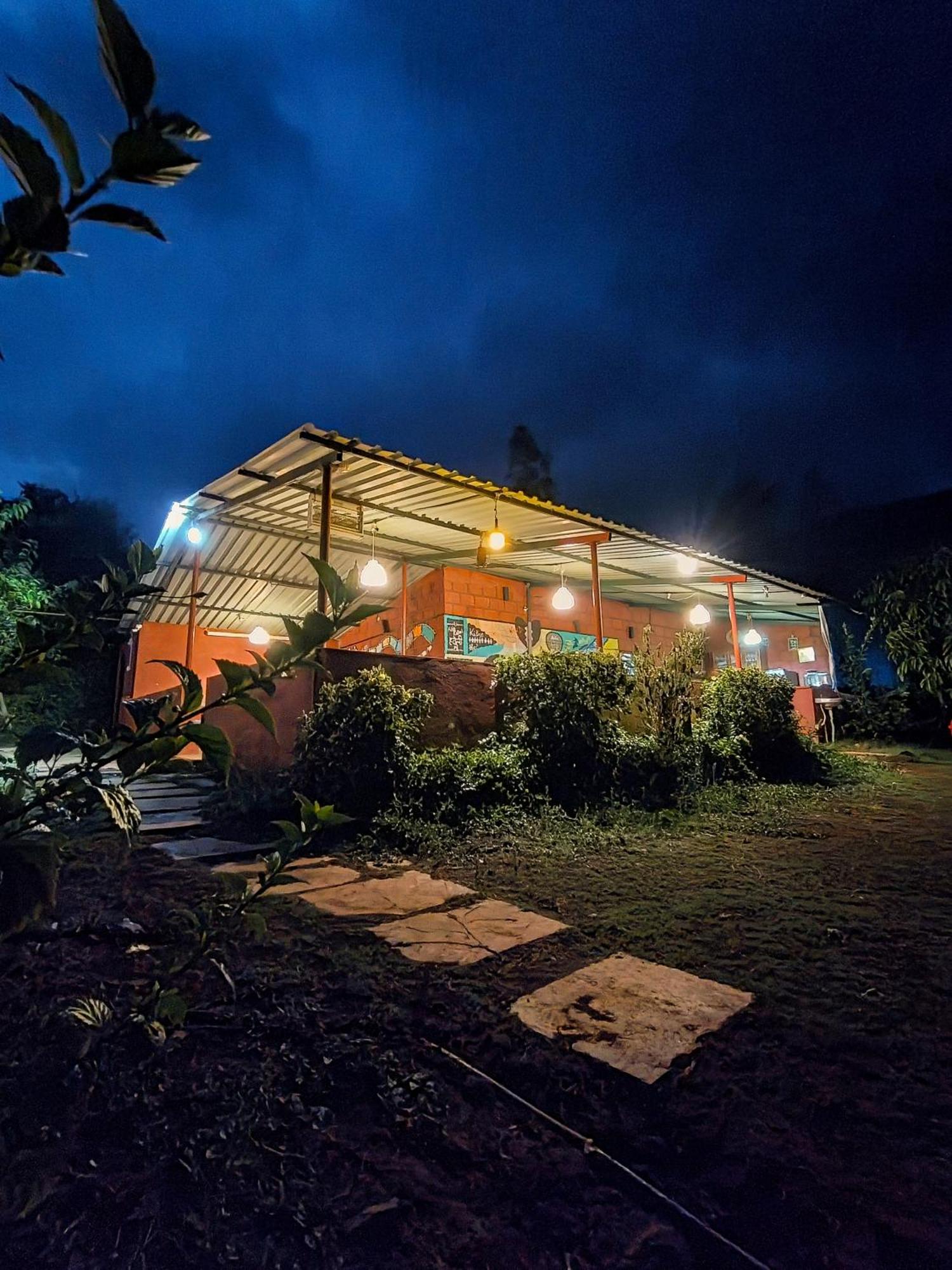 Mysticstays Resort Wai Exterior photo
